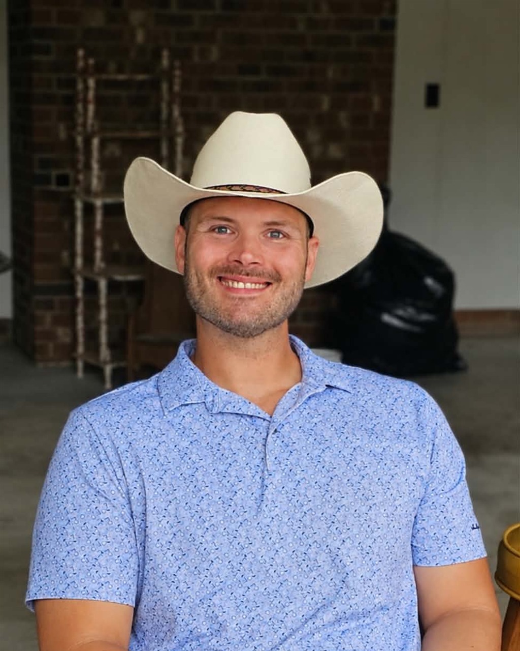 Dustin Parker Auctions auctioneer portrait